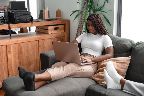 woman creating her virtual assistant portfolio